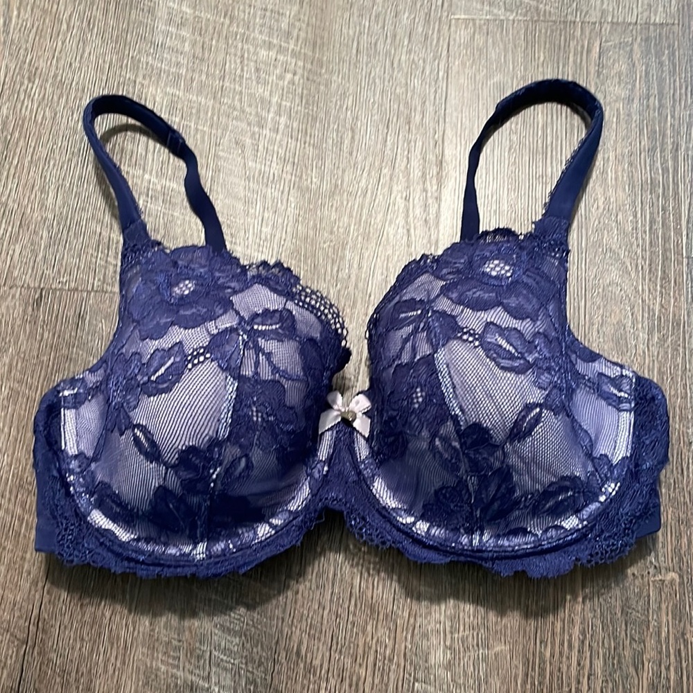 Victoria’s Secret bra